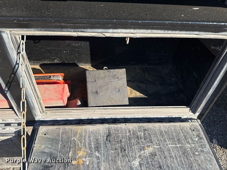 image for item EG2484 2017 Ford F550 dump flatbed truck