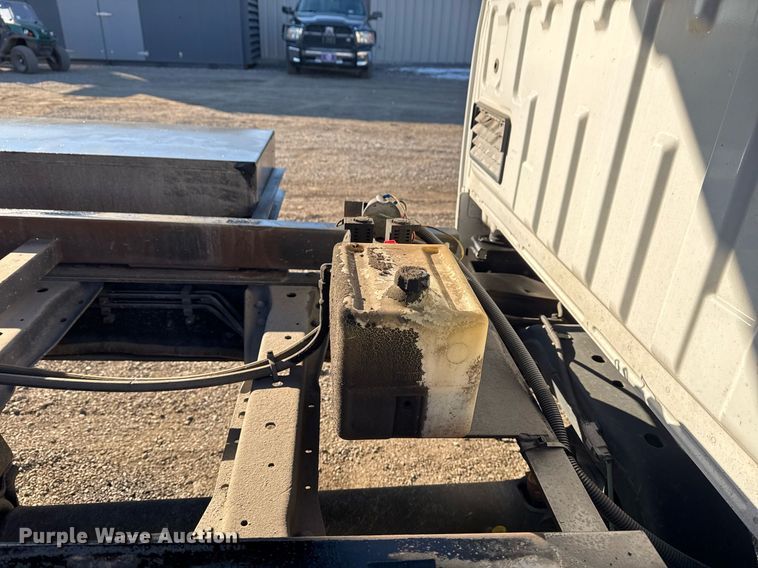 image for item EG2484 2017 Ford F550 dump flatbed truck