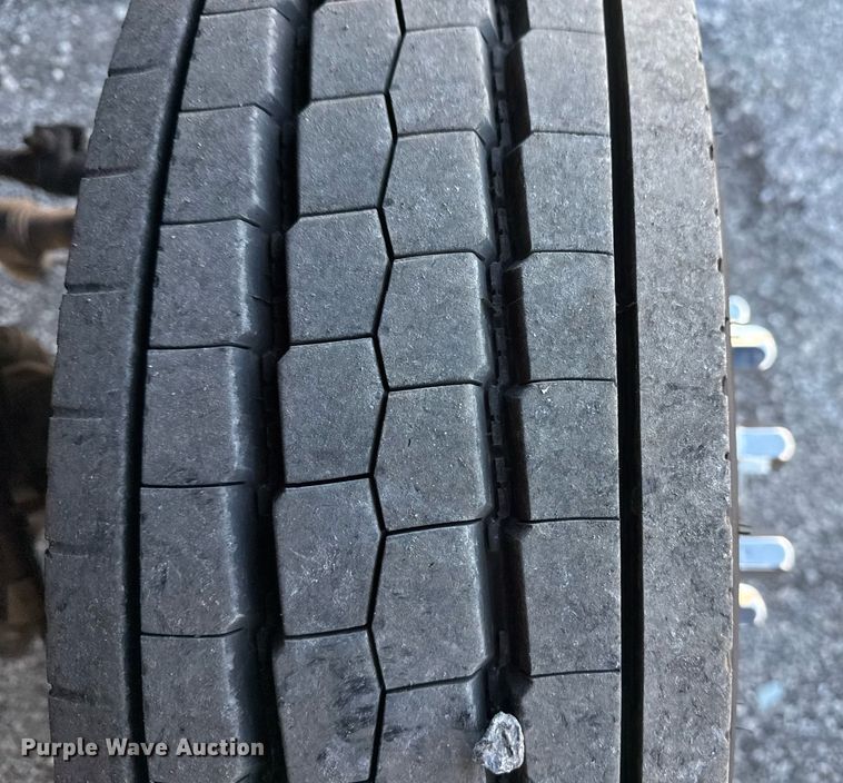 image for item EG2484 2017 Ford F550 dump flatbed truck