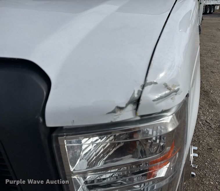 image for item EG2489 2019 Ford E450 Super Duty refrigerated truck