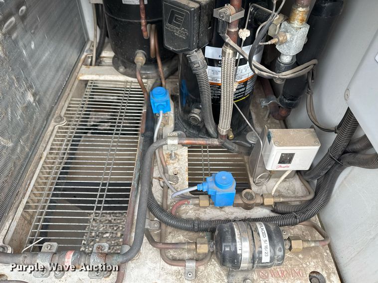 image for item EG2489 2019 Ford E450 Super Duty refrigerated truck