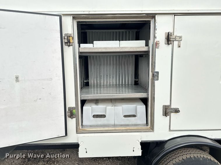 image for item EG2489 2019 Ford E450 Super Duty refrigerated truck