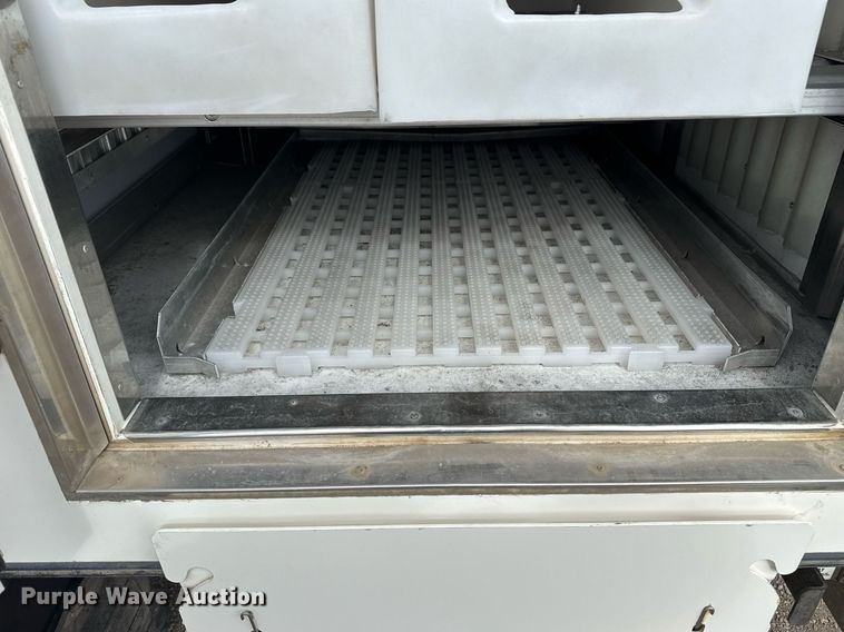 image for item EG2489 2019 Ford E450 Super Duty refrigerated truck