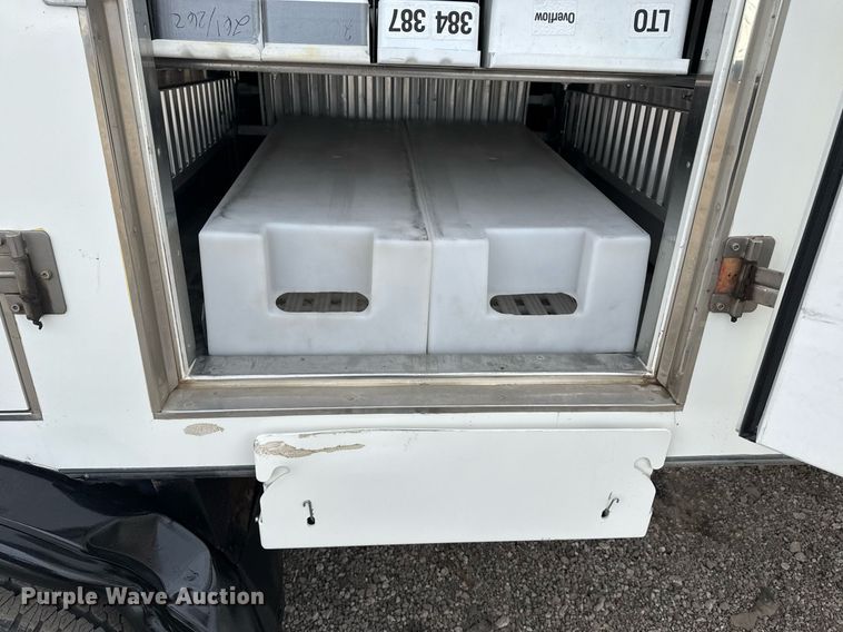 image for item EG2489 2019 Ford E450 Super Duty refrigerated truck