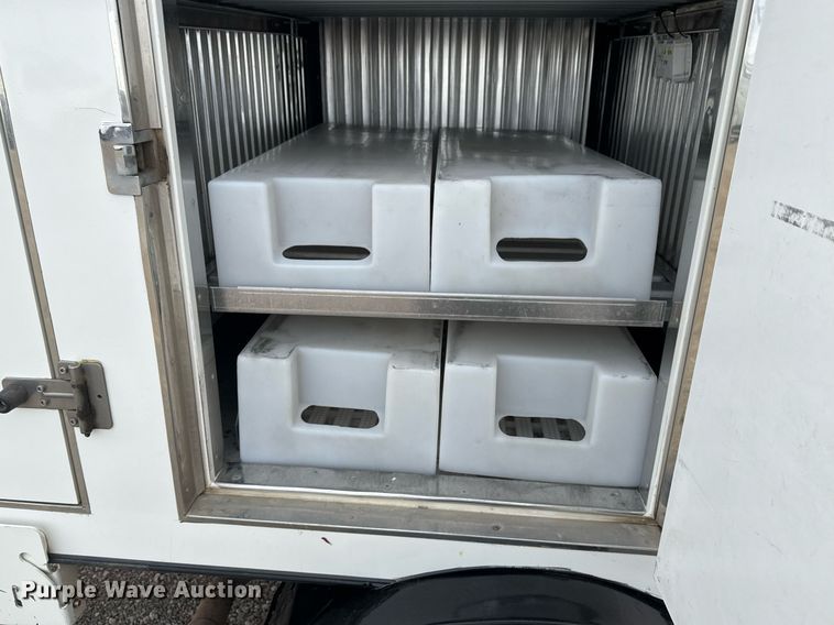 image for item EG2489 2019 Ford E450 Super Duty refrigerated truck