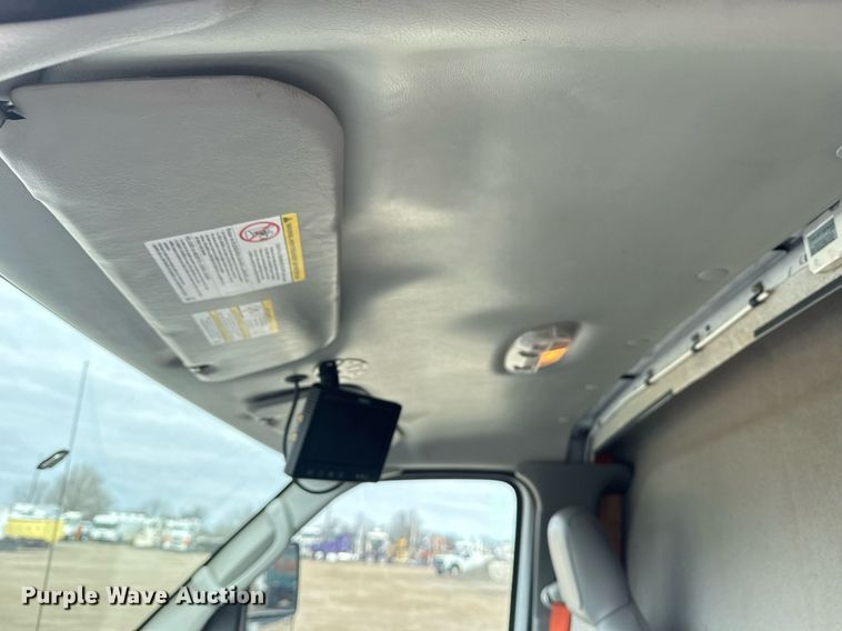 image for item EG2489 2019 Ford E450 Super Duty refrigerated truck