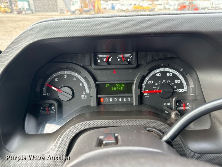 image for item EG2489 2019 Ford E450 Super Duty refrigerated truck