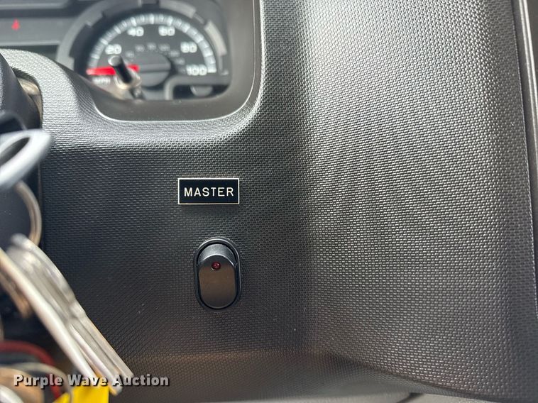 image for item EG2489 2019 Ford E450 Super Duty refrigerated truck