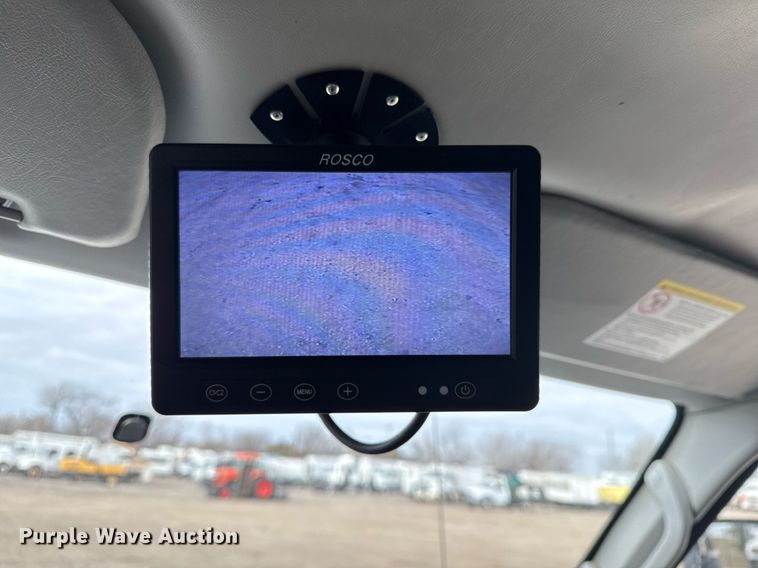 image for item EG2489 2019 Ford E450 Super Duty refrigerated truck