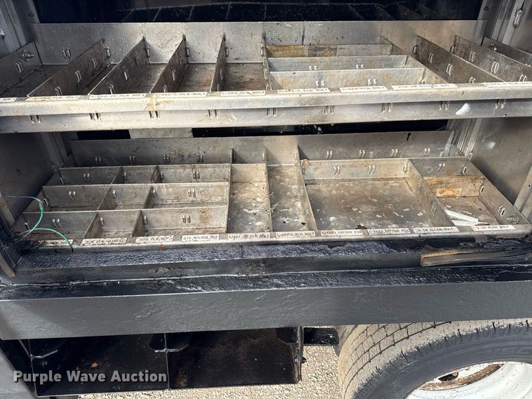 image for item EG2492 2014 Isuzu NPR flatbed truck