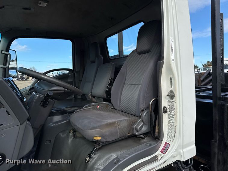 image for item EG2492 2014 Isuzu NPR flatbed truck