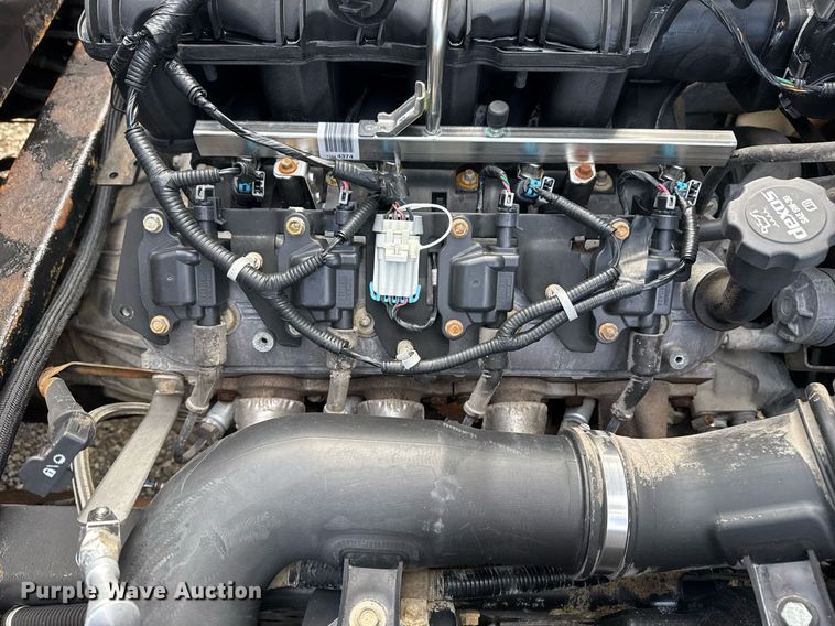 image for item EG2492 2014 Isuzu NPR flatbed truck