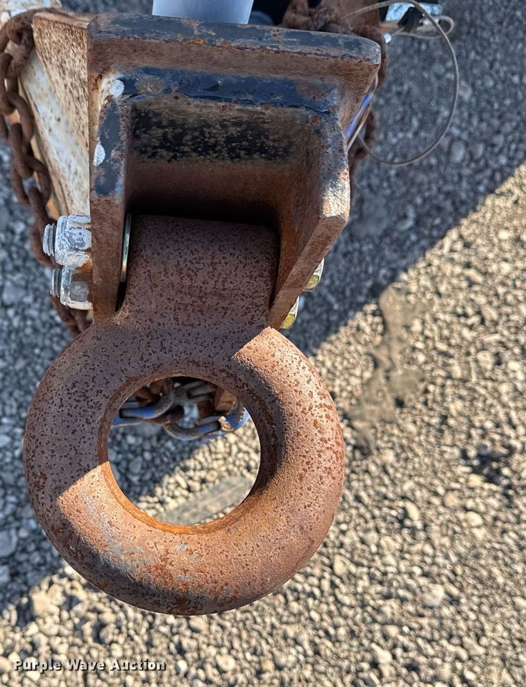 image for item EG2501 2012 Haulmark enclosed cargo trailer