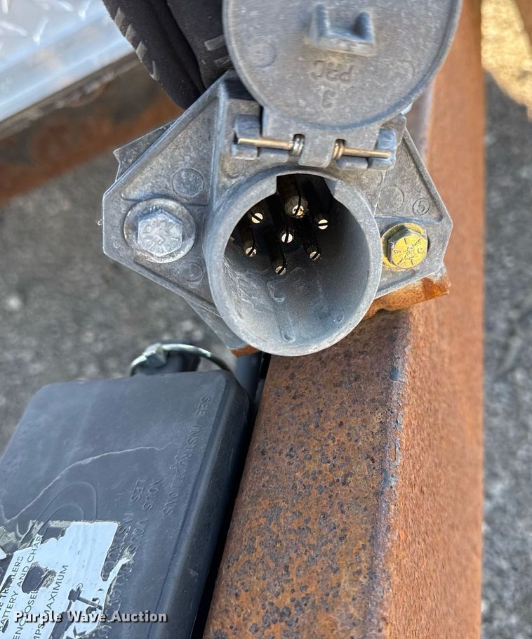 image for item EG2501 2012 Haulmark enclosed cargo trailer