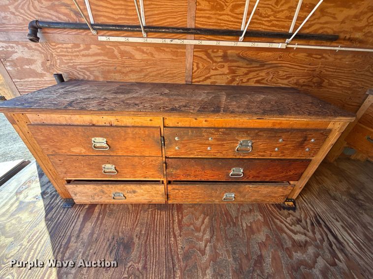 image for item EG2501 2012 Haulmark enclosed cargo trailer