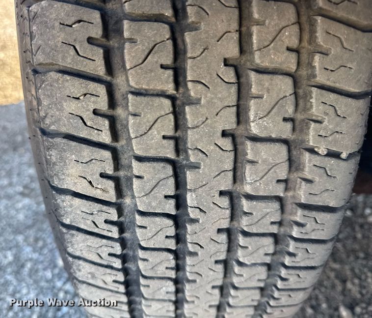 image for item EG2501 2012 Haulmark enclosed cargo trailer