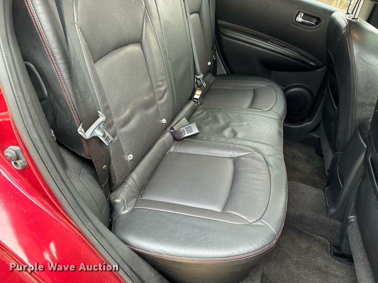 image for item EG7010 2008 Nissan Rogue SL AWD SUV