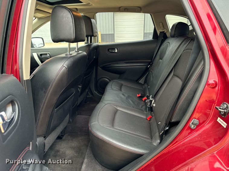 image for item EG7010 2008 Nissan Rogue SL AWD SUV