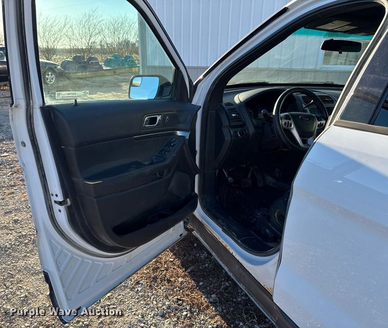 image for item EG7163 2013 Ford Explorer Police Interceptor SUV