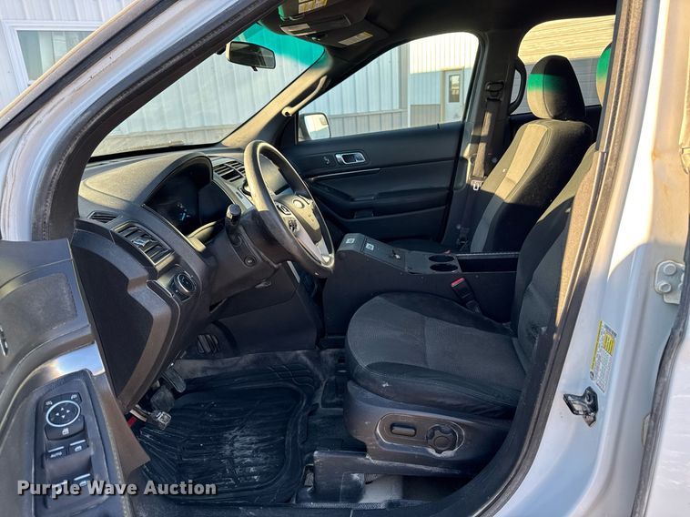 image for item EG7163 2013 Ford Explorer Police Interceptor SUV