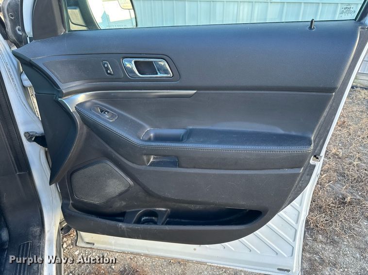 image for item EG7163 2013 Ford Explorer Police Interceptor SUV