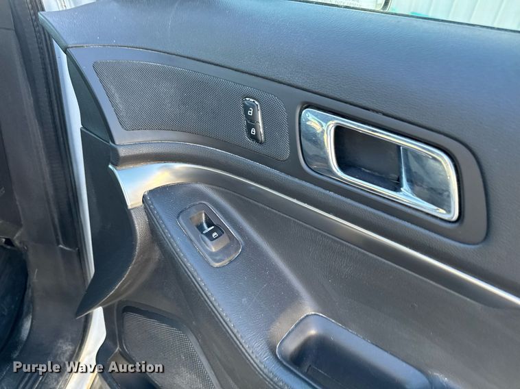 image for item EG7163 2013 Ford Explorer Police Interceptor SUV