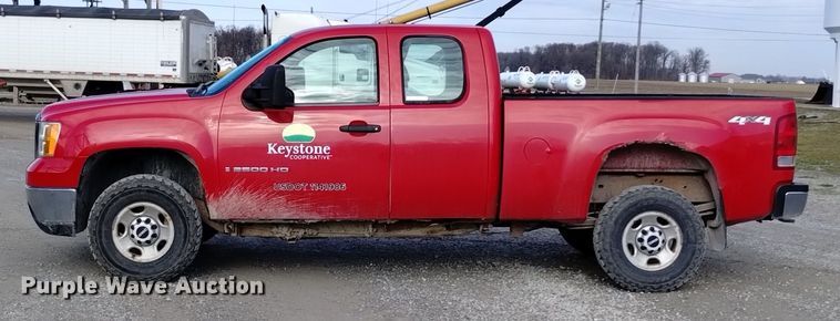 image for item EH0095 2008 GMC Sierra 2500HD Ext. Cab pickup truck