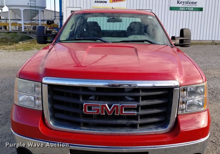 image for item EH0095 2008 GMC Sierra 2500HD Ext. Cab pickup truck