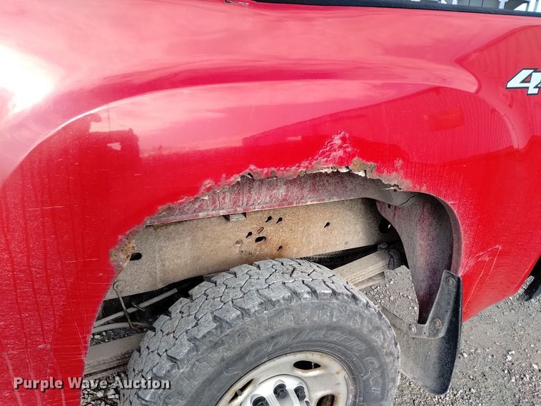 image for item EH0095 2008 GMC Sierra 2500HD Ext. Cab pickup truck