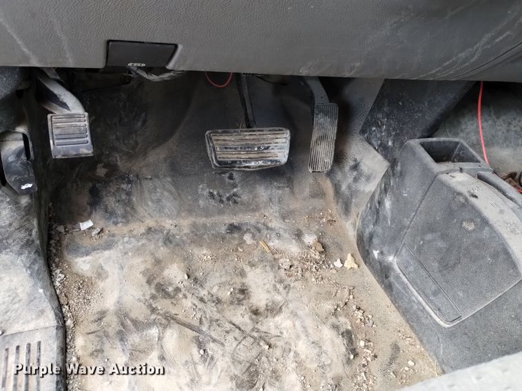 image for item EH0095 2008 GMC Sierra 2500HD Ext. Cab pickup truck