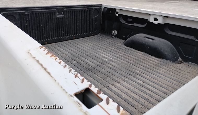 image for item EH0107 2009 GMC Sierra 1500 Ext. Cab pickup truck