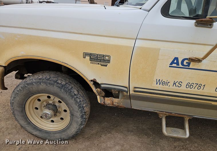 image for item EI8636 1997 Ford F250  SuperCab pickup truck