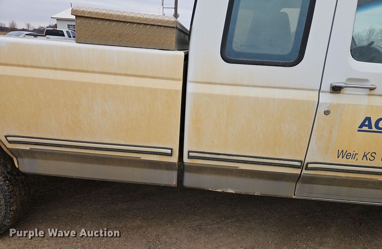 image for item EI8636 1997 Ford F250  SuperCab pickup truck