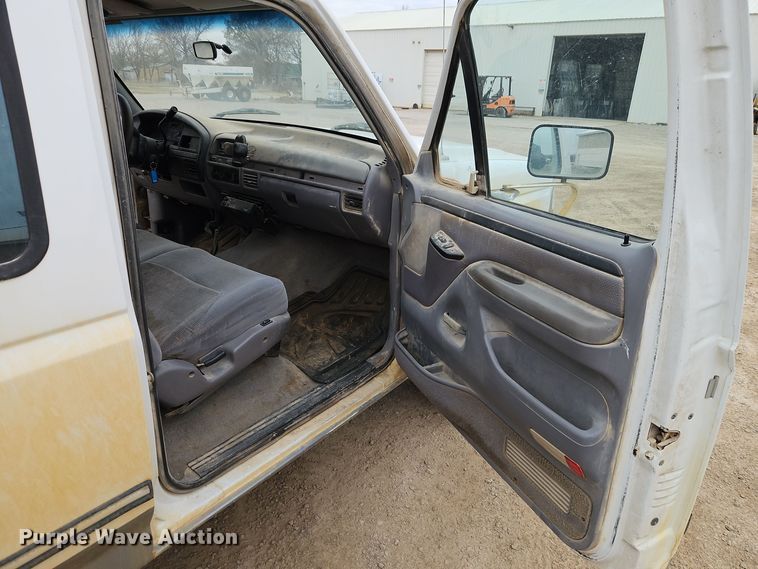 image for item EI8636 1997 Ford F250  SuperCab pickup truck