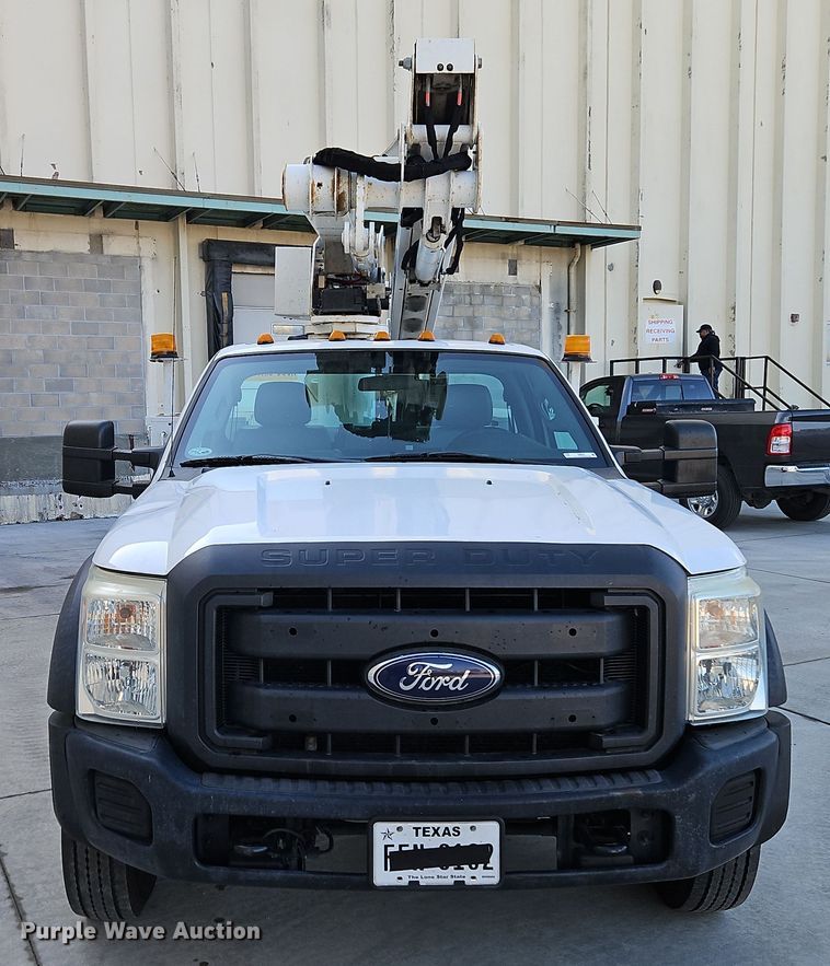 image for item EI8816 2014 Ford F550 Super Duty bucket truck