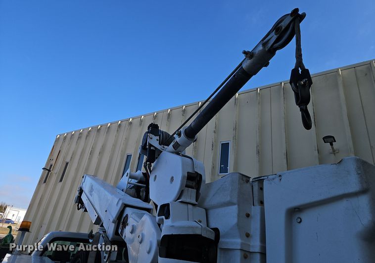 image for item EI8816 2014 Ford F550 Super Duty bucket truck