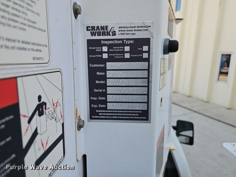 image for item EI8816 2014 Ford F550 Super Duty bucket truck