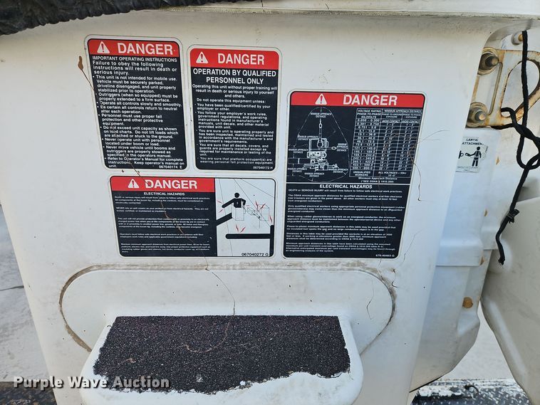 image for item EI8816 2014 Ford F550 Super Duty bucket truck