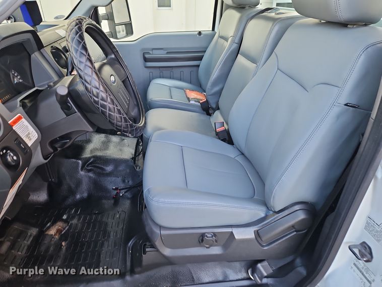 image for item EI8816 2014 Ford F550 Super Duty bucket truck