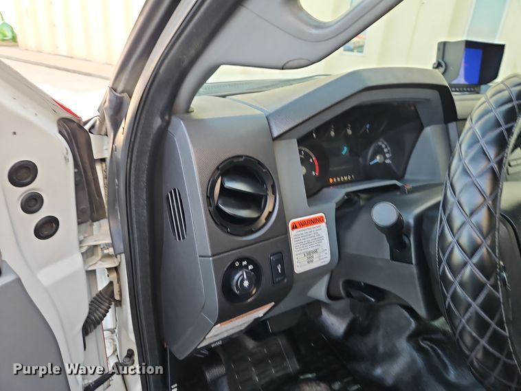 image for item EI8816 2014 Ford F550 Super Duty bucket truck