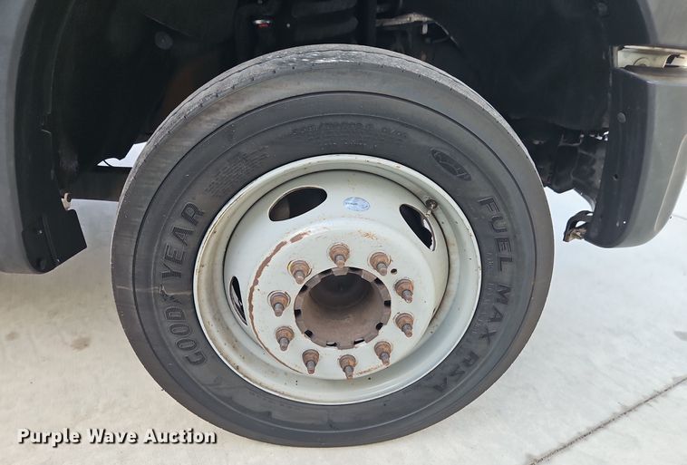 image for item EI8816 2014 Ford F550 Super Duty bucket truck