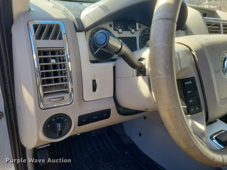 image for item EJ8175 2008 Mercury Mariner SUV