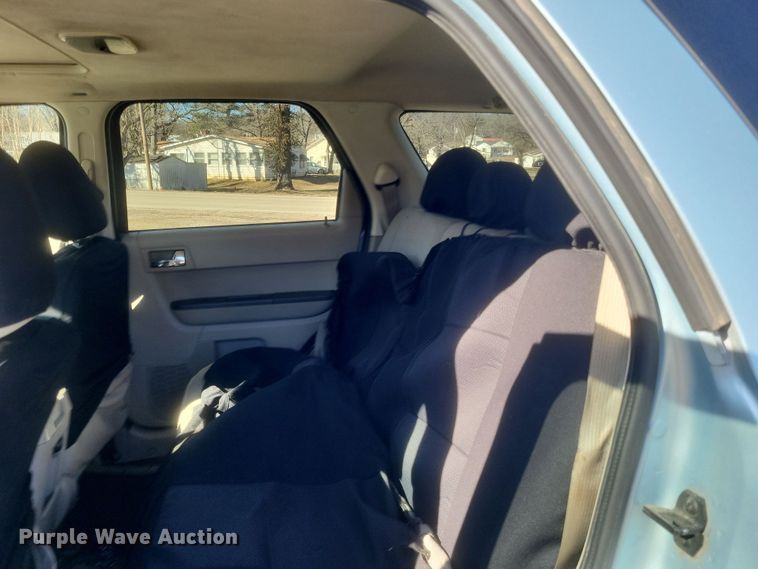 image for item EJ8175 2008 Mercury Mariner SUV