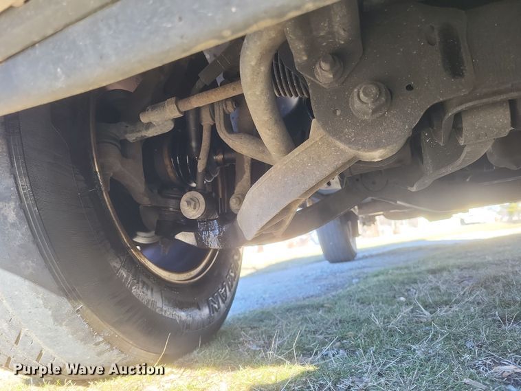 image for item EJ8177 2005 Jeep Libery Renegade SUV