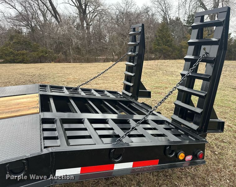 image for item EK0339 2023 Belshe T10-40 equipment trailer