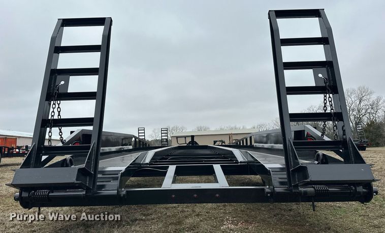 image for item EK0343 2024 Belshe BF10T-2EP equipment trailer