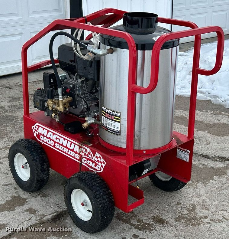 image for item EK2542 2024 Magnum GS18 pressure washer