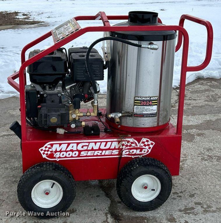 image for item EK2542 2024 Magnum GS18 pressure washer