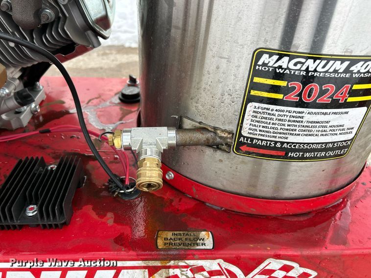 image for item EK2542 2024 Magnum GS18 pressure washer