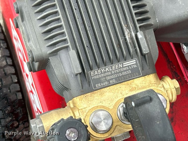 image for item EK2542 2024 Magnum GS18 pressure washer